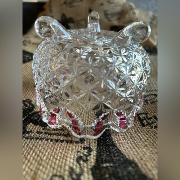 RARE Hofbauer Red Papillon/Butterfly Crystal Footed Bowl.  Truly Beautiful! - Picture 2 of 6